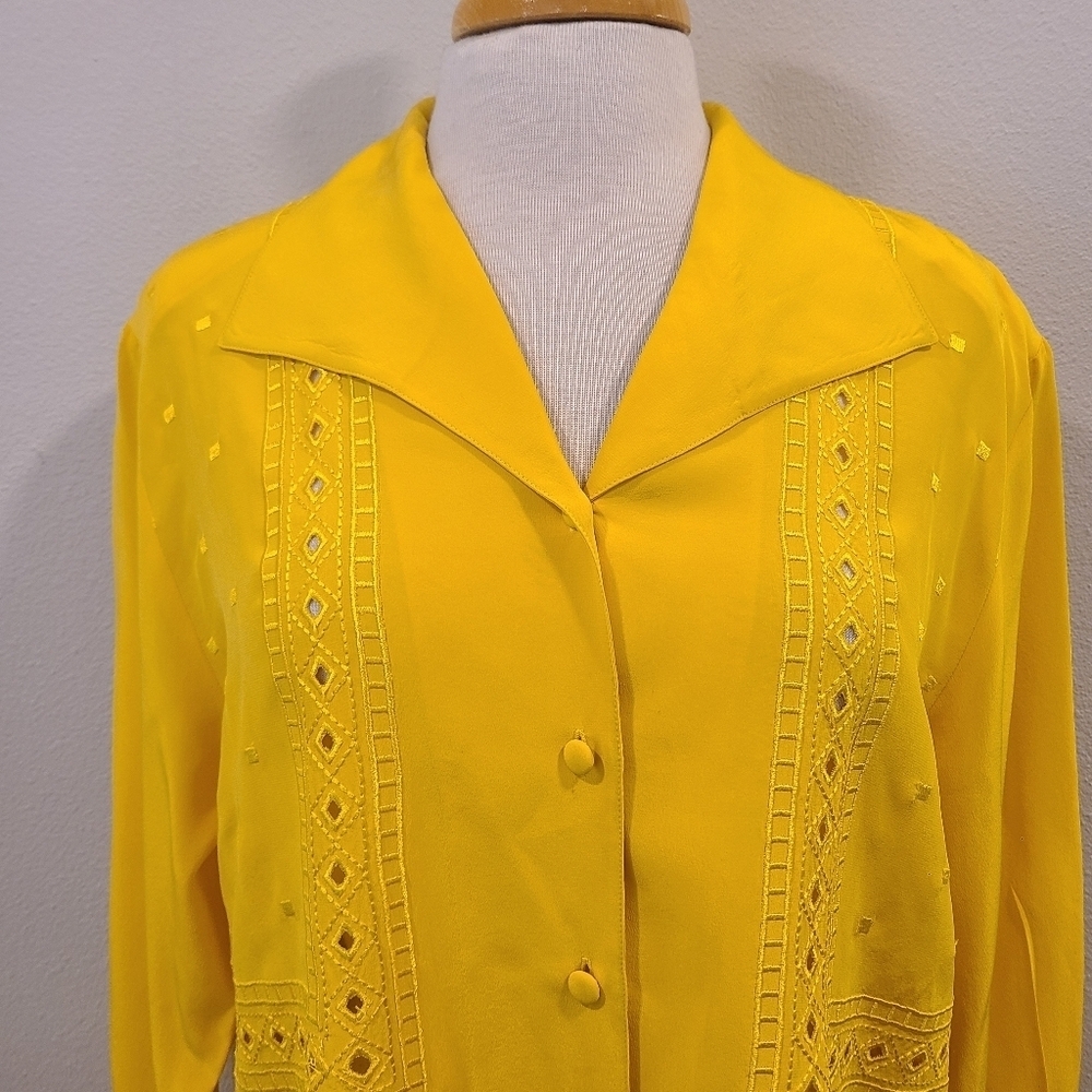 Suzelle Vintage 80's Embroidered Button Front Blouse - Picture 2 of 7
